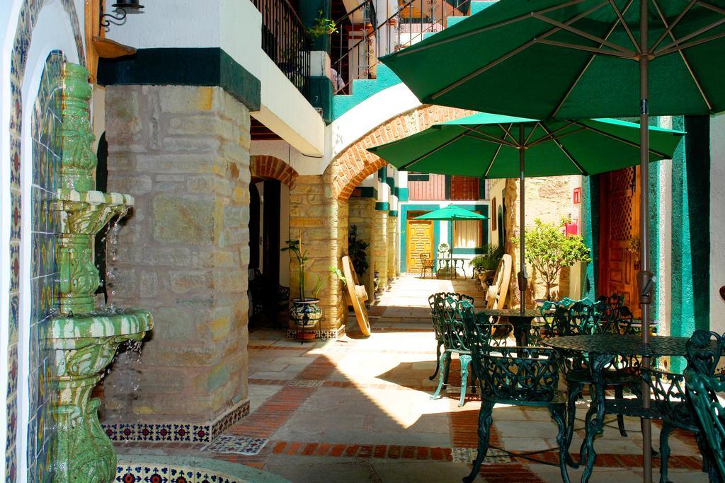 Hotel Mesón Del Rosario 4*