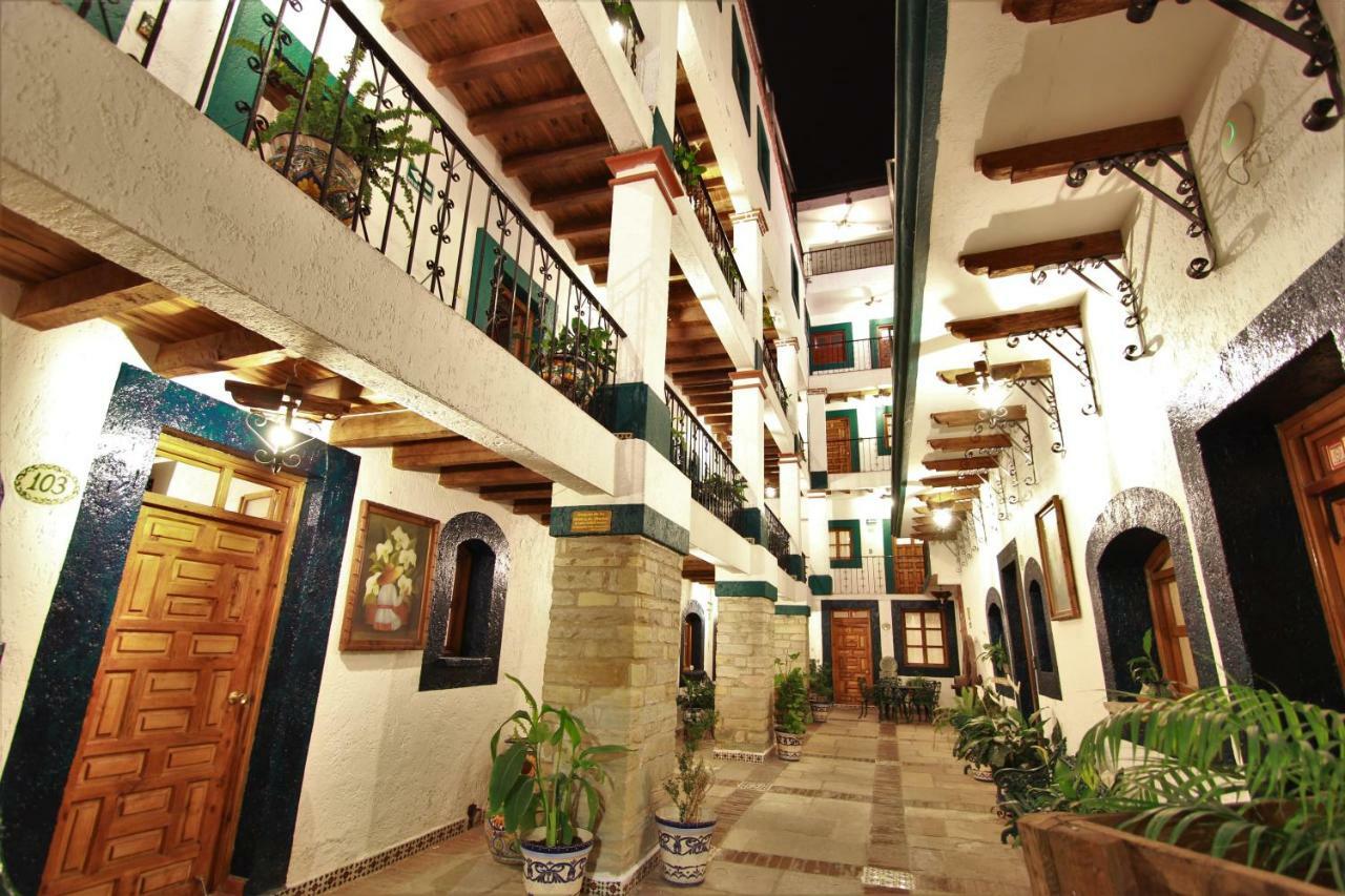 Mesón Del Rosario Hotel